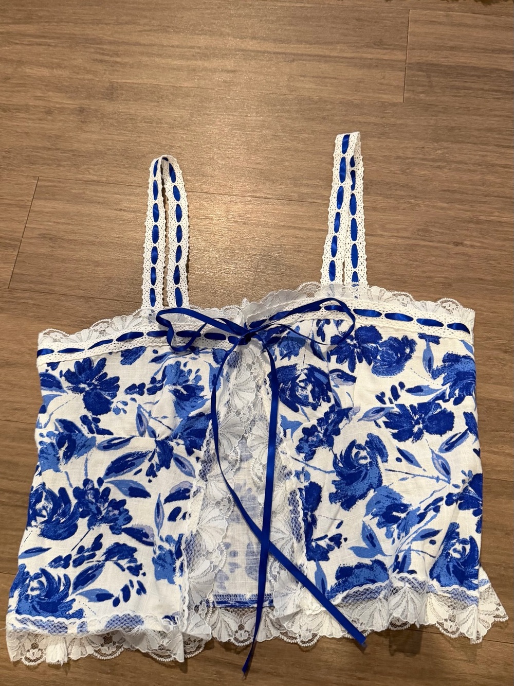 Blue Floral Lace-Trim Crop Cami Top